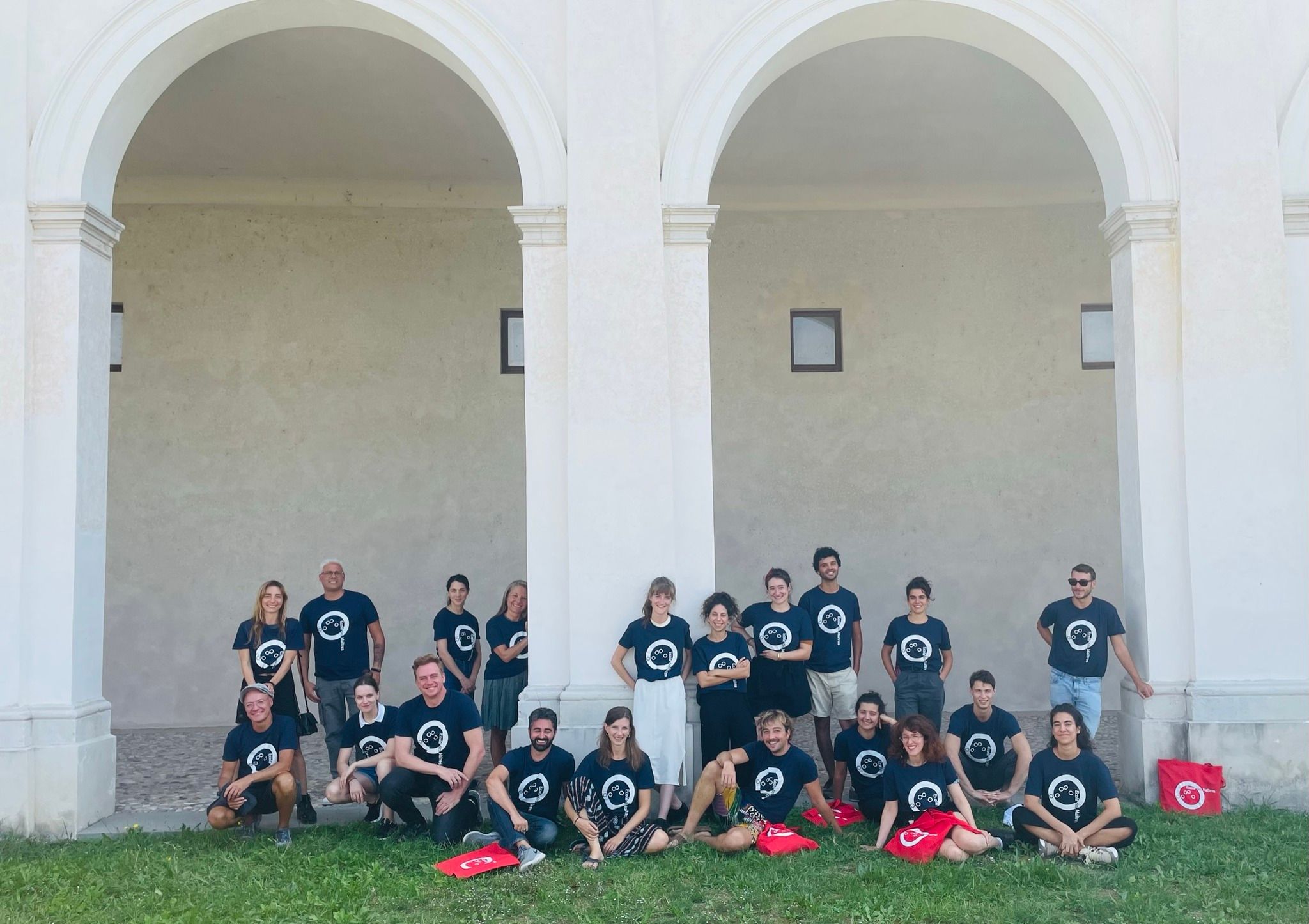 Ecole 2022 300856677_10158711608526990_4024475472300119461_n.jpg